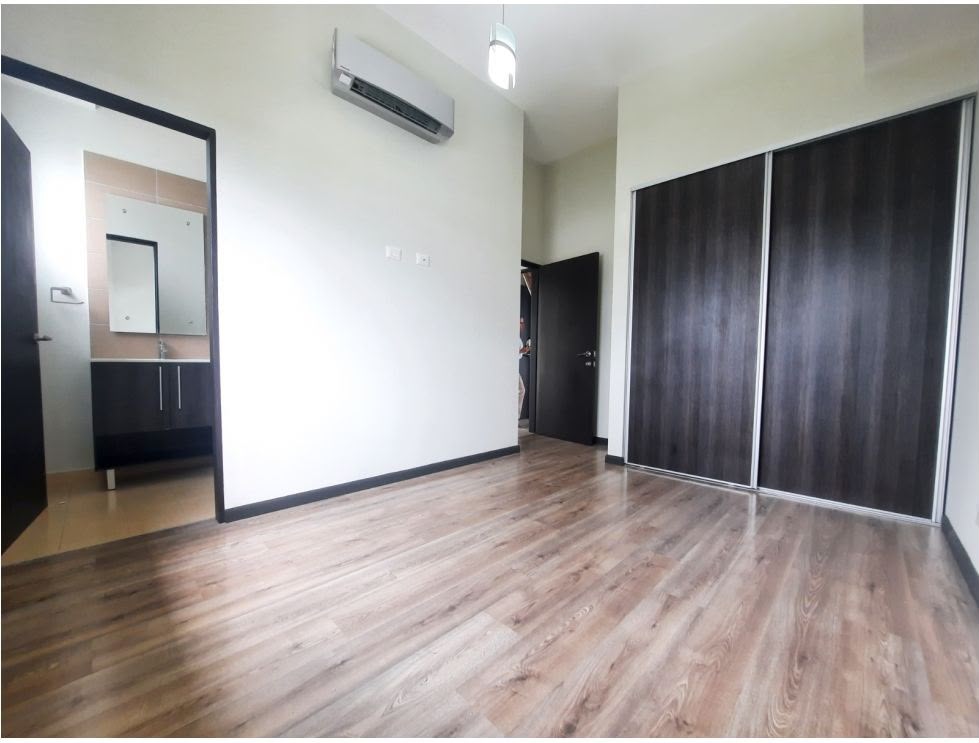 Apartamento en alquiler en Condominio Terrafé, Ulloa de Heredia