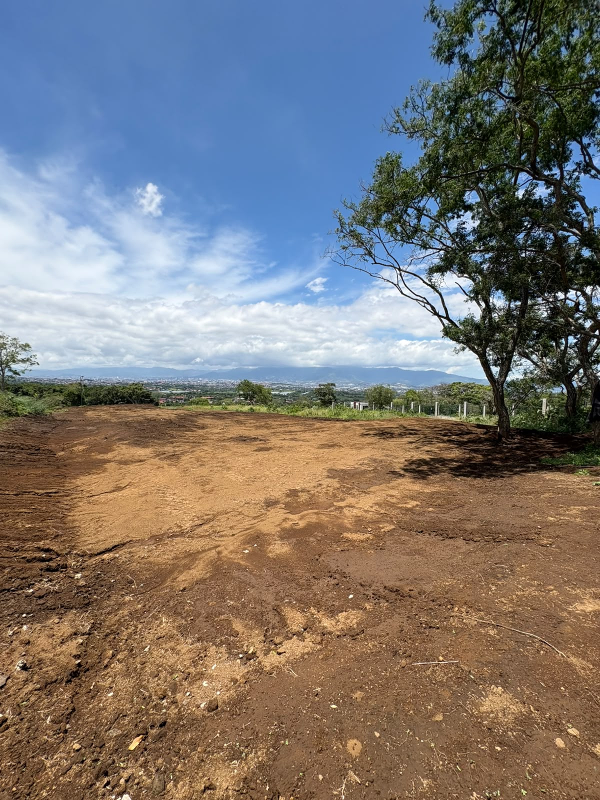 Lote en Condominio Barons, Santa Bárbara de Heredia 3