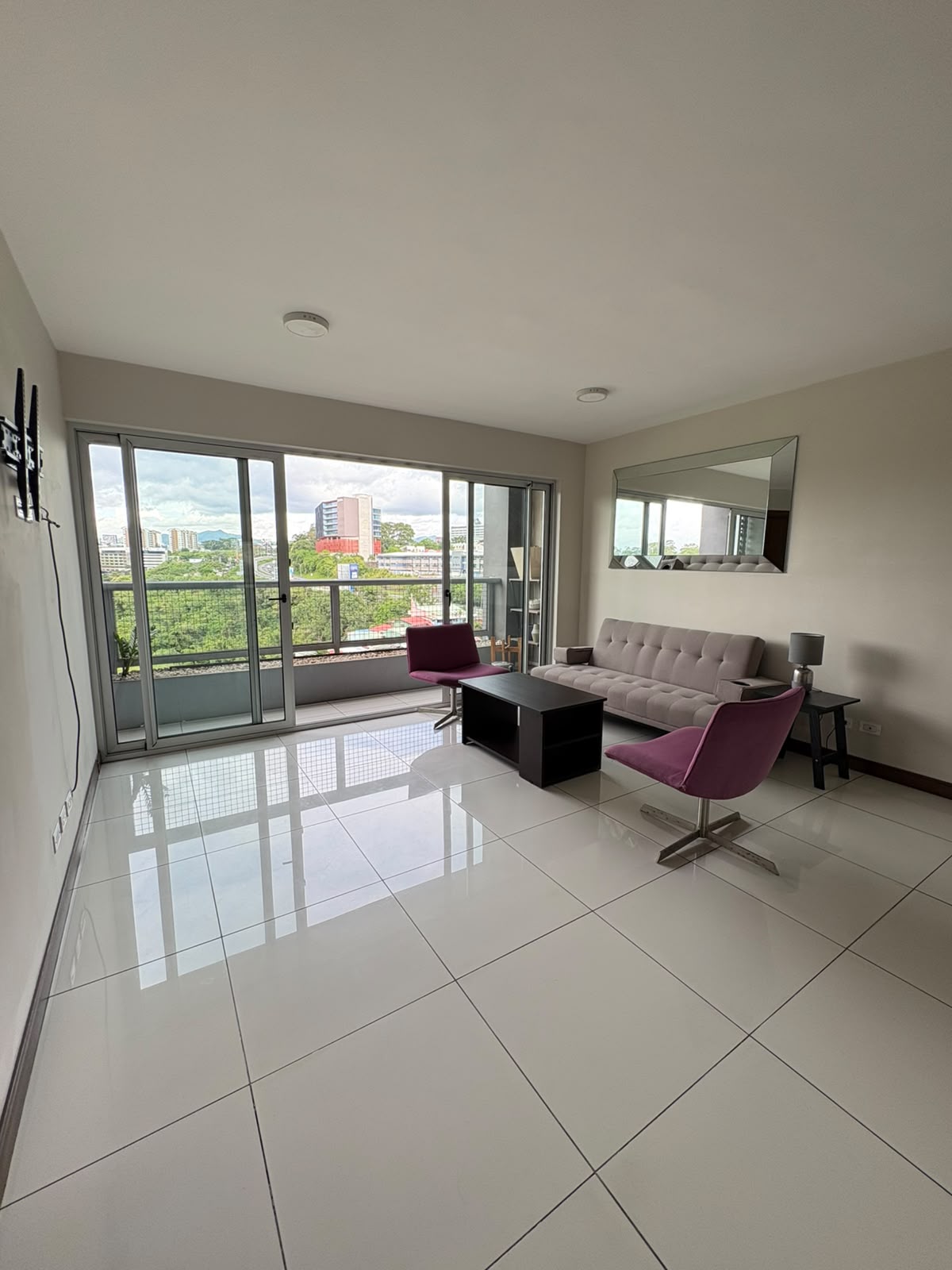 Apartamento amueblado en alquiler en Azenza Towers, La Uruca 3