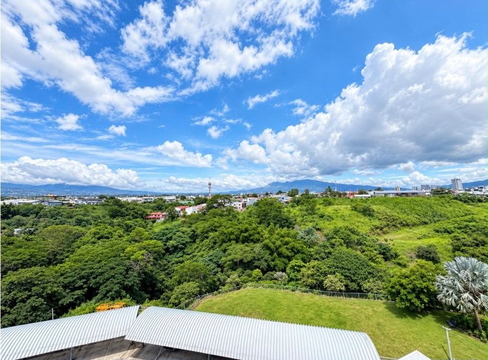 Apartamento en venta con espectacular vista en Condado del Parque, La Sabana 6